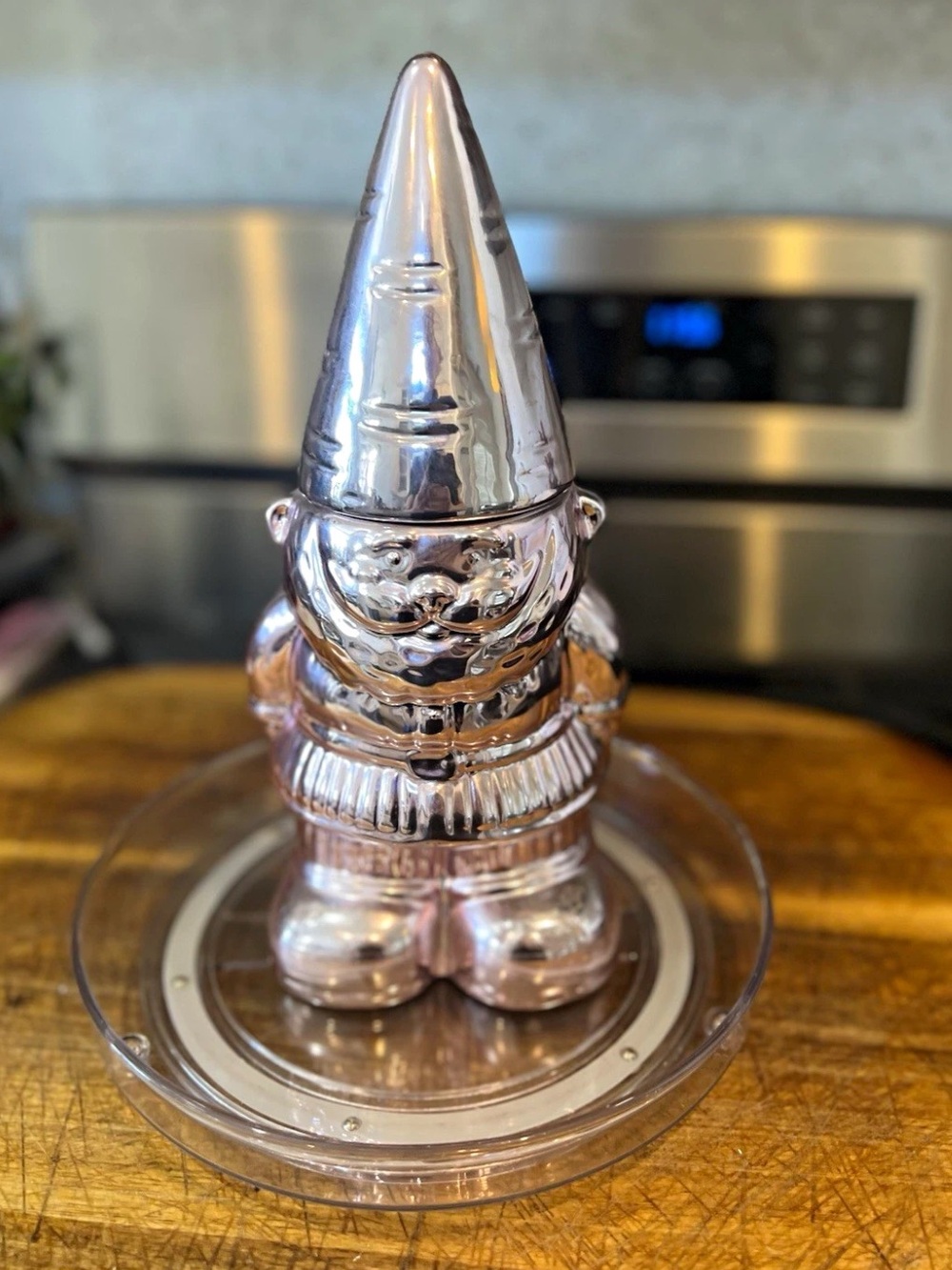 DW Home Large Metallic Pink Gnome Candle Peppermint Brittle 23.2 oz NEW Viral